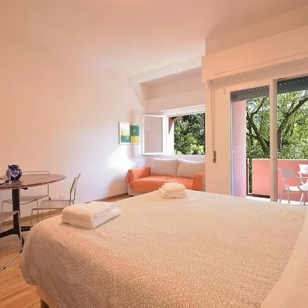 Apartment Perla Flexyrent Ac Wifi Swim Pool